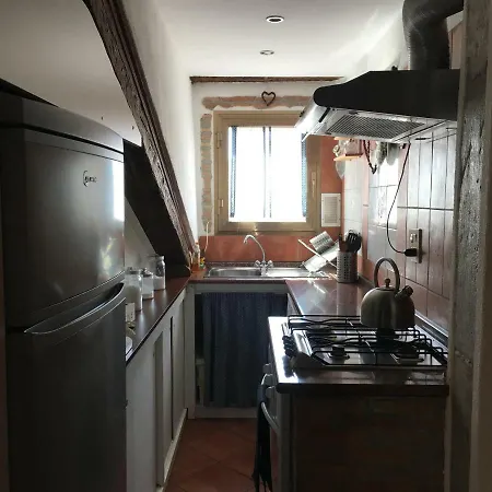 Mansarda Crispi Apartment *