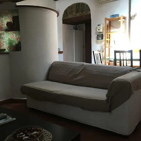 Apartment Mansarda Crispi Triest